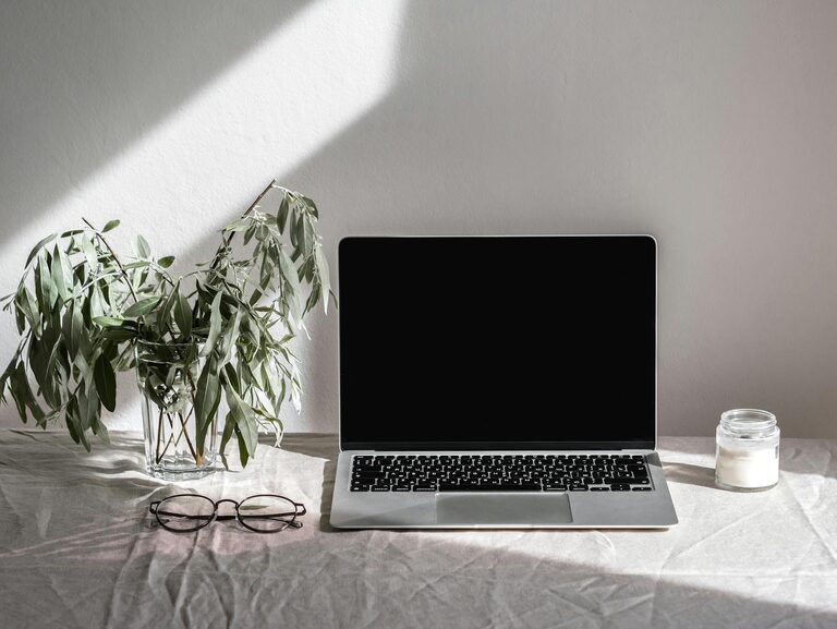 Easy Ways to Add Nature to Your Workspace for a Calmer Day